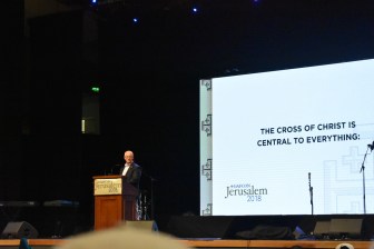 20180619_062347026_iOS